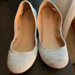 Ballet flats pin stripped worn but good shoes